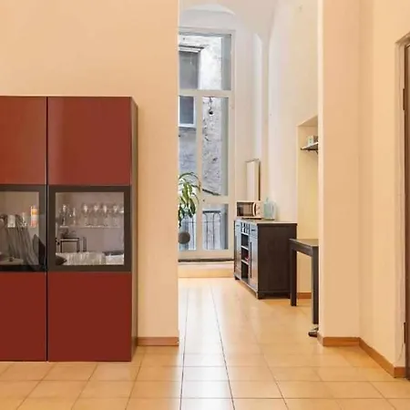 Casa Spinola Nel Centro Storico Di Savona